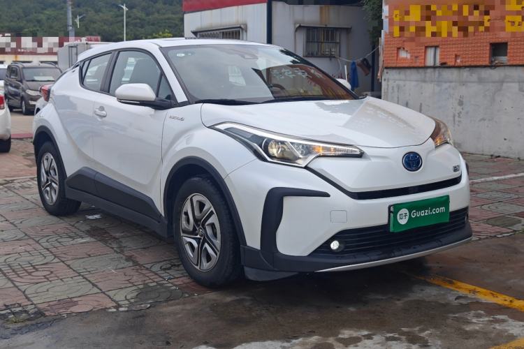 Used Toyota IZOA EV 2020 E·Elite Edition Front Right 45 Deg