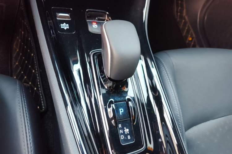 Used Toyota IZOA EV 2020 E·Smart Edition Gear Lever