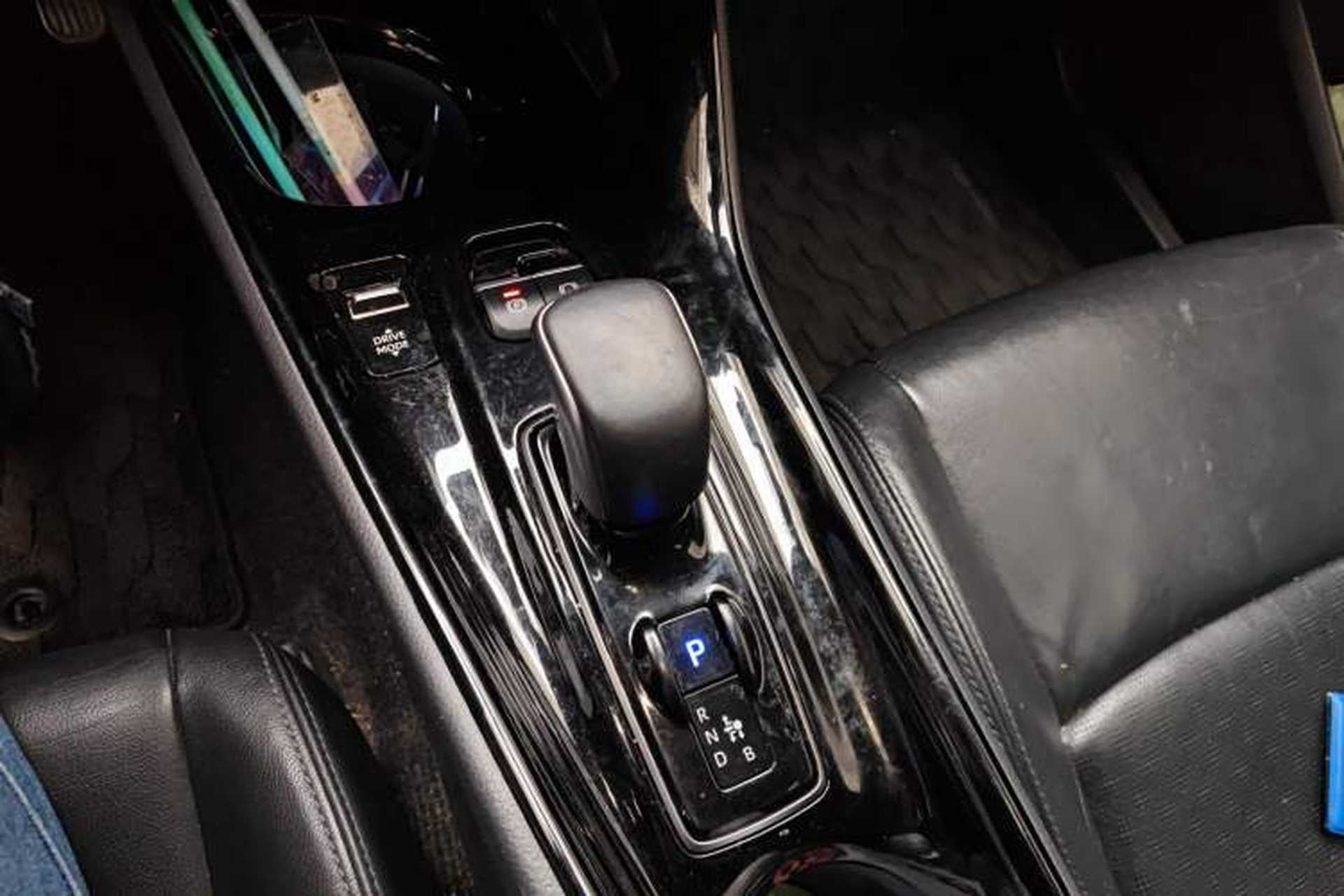 Used Toyota IZOA EV 2020 E·Smart Edition Gear Lever