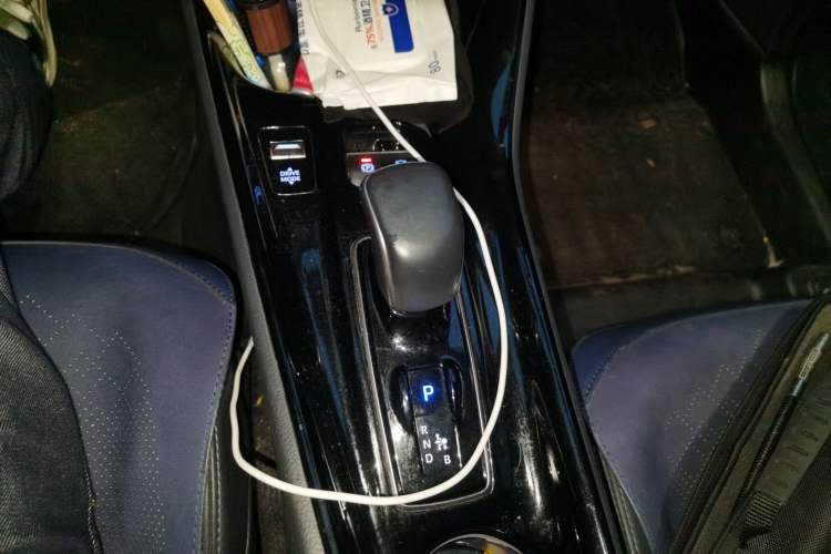 Used Toyota IZOA EV 2020 E·Smart Edition Gear Lever