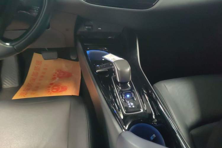 Used Toyota IZOA EV 2020 E·Smart Edition Gear Lever