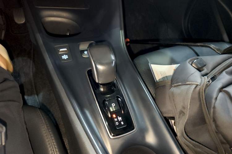 Used Toyota IZOA EV 2020 E·Smart Edition Gear Lever