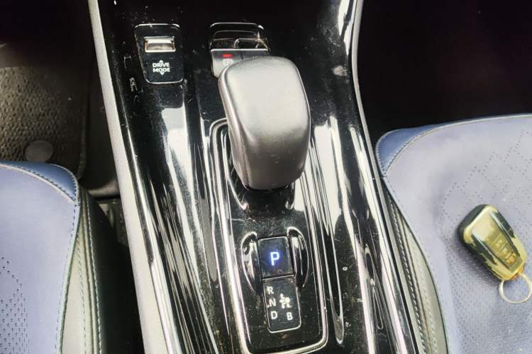 Used Toyota IZOA EV 2020 E·Smart Edition Gear Lever