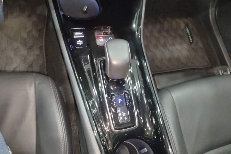 Used Toyota IZOA EV 2020 E·Smart Edition Gear Lever