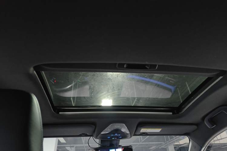 Used Toyota IZOA EV 2020 E·Smart Edition Headliner