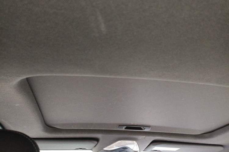 Used Toyota IZOA EV 2020 E·Smart Edition Headliner