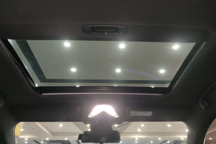Used Toyota IZOA EV 2020 E·Smart Edition Headliner