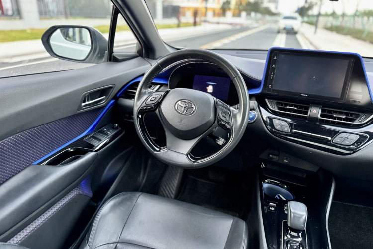 Used Toyota IZOA EV 2020 E·Smart Edition Interior 2