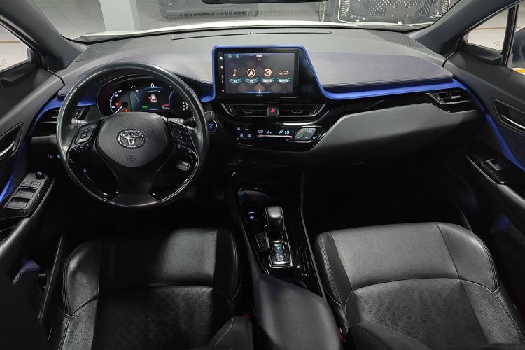 Used Toyota IZOA EV 2020 E·Smart Edition Interior 2
