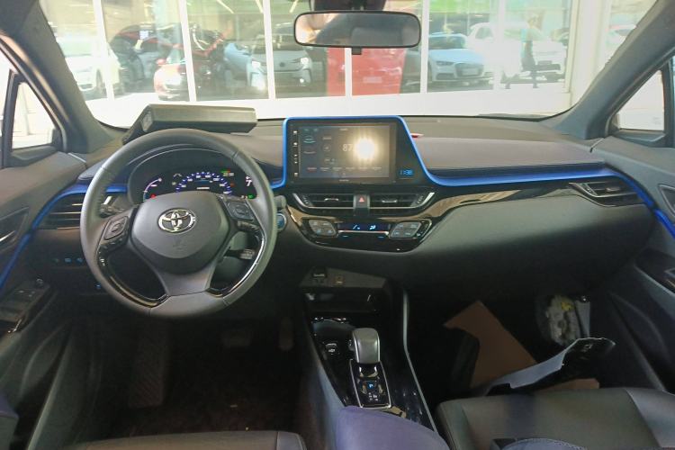Used Toyota IZOA EV 2020 E·Smart Edition Interior 2