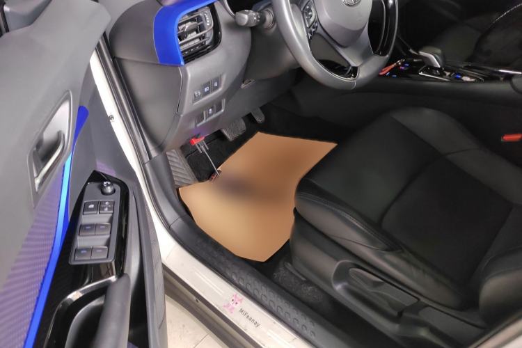 Used Toyota IZOA EV 2020 E·Smart Edition Interior 3