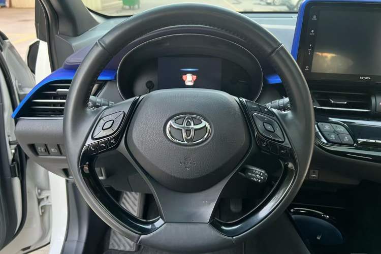 Used Toyota IZOA EV 2020 E·Smart Edition Interior 9