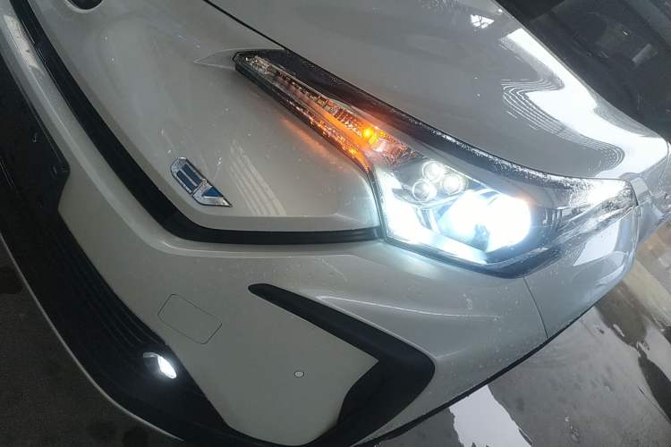 Used Toyota IZOA EV 2020 E·Smart Edition Left Front Headlight