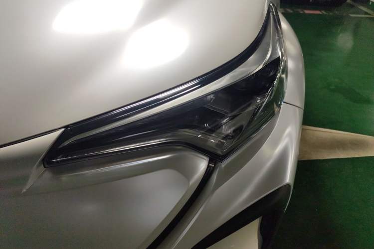 Used Toyota IZOA EV 2020 E·Elite Edition Left Front Headlight