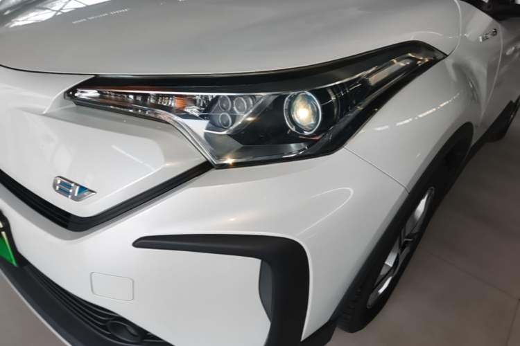 Used Toyota IZOA EV 2020 E·Smart Edition Left Front Headlight