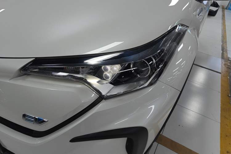 Used Toyota IZOA EV 2020 E·Smart Edition Left Front Headlight