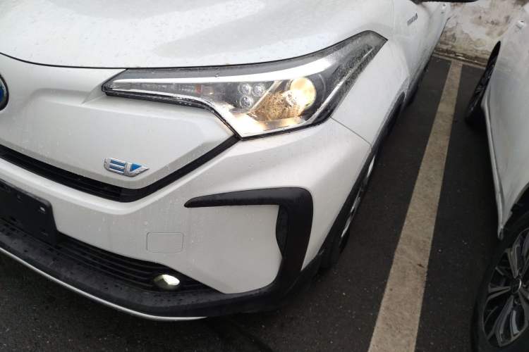 Used Toyota IZOA EV 2020 E·Smart Edition Left Front Headlight
