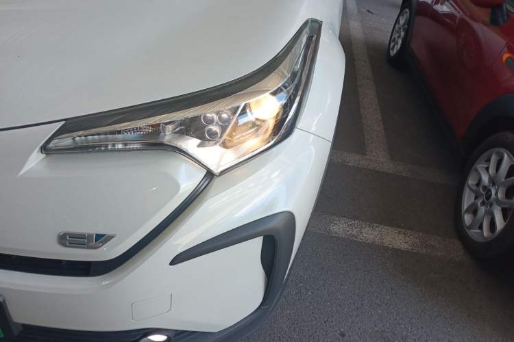 Used Toyota IZOA EV 2020 E·Smart Edition Left Front Headlight