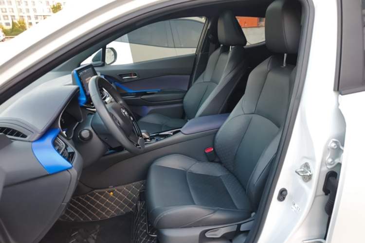 Used Toyota IZOA EV 2020 E·Smart Edition Left Front Seat