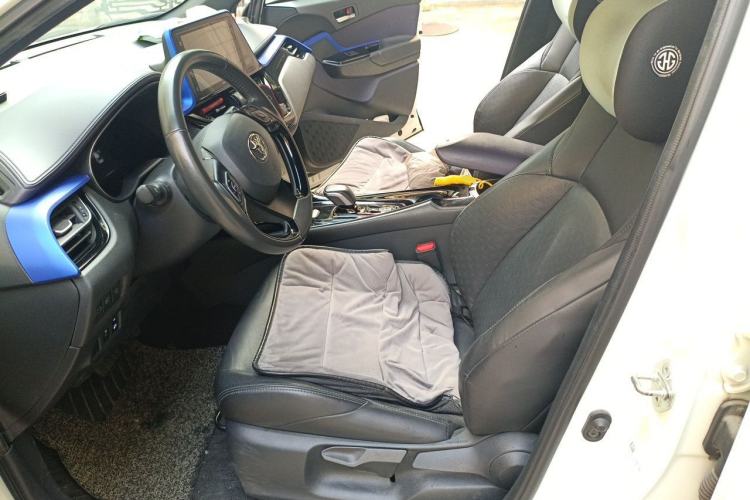 Used Toyota IZOA EV 2020 E·Smart Edition Left Front Seat