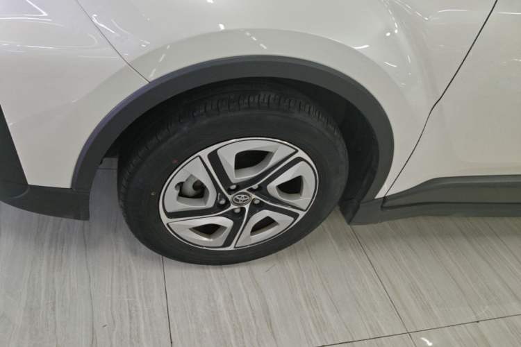Used Toyota IZOA EV 2020 E·Smart Edition Left Front Wheel Hub