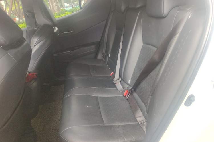 Used Toyota IZOA EV 2020 E·Smart Edition Left Rear Seat