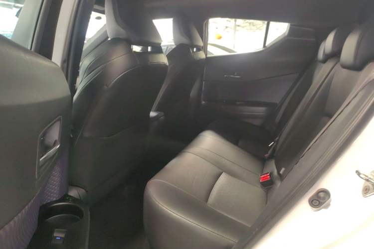 Used Toyota IZOA EV 2020 E·Smart Edition Left Rear Seat