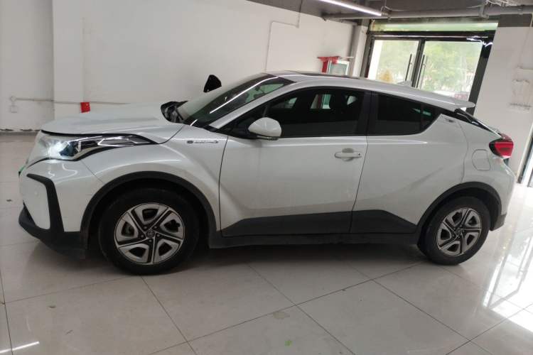 Used Toyota IZOA EV 2020 E·Smart Edition Left Side