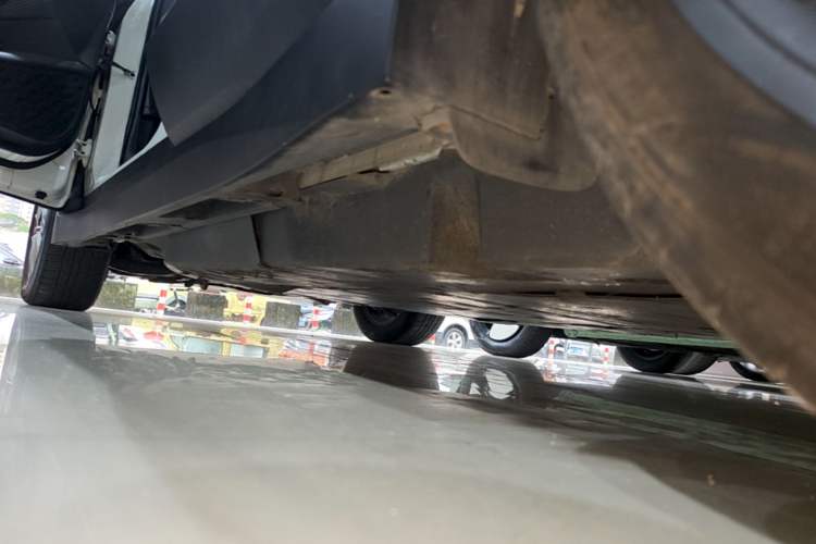 Used Toyota IZOA EV 2020 E·Smart Edition Left Side Sill