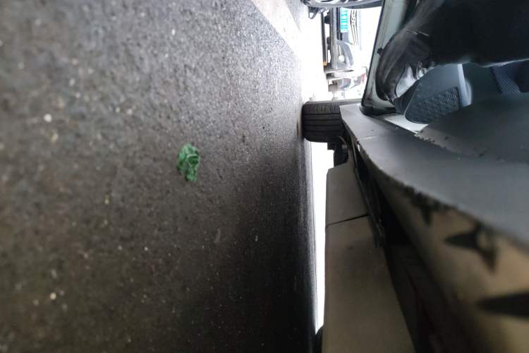 Used Toyota IZOA EV 2020 E·Smart Edition Left Side Sill