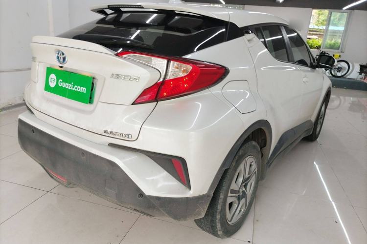 Used Toyota IZOA EV 2020 E·Smart Edition Rear Right 45 Deg