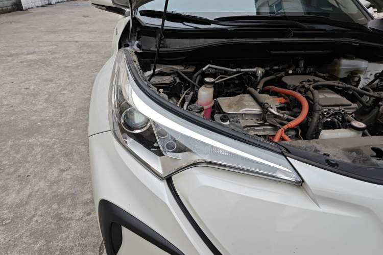 Used Toyota IZOA EV 2020 E·Smart Edition Right Front Headlight