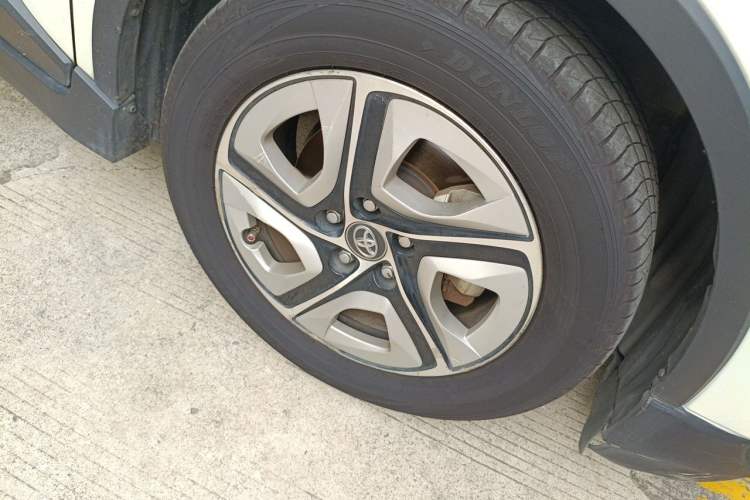 Used Toyota IZOA EV 2020 E·Smart Edition Right Front Wheel Hub