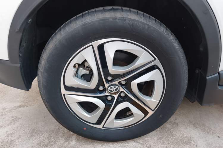 Used Toyota IZOA EV 2020 E·Smart Edition Right Rear Wheel Hub