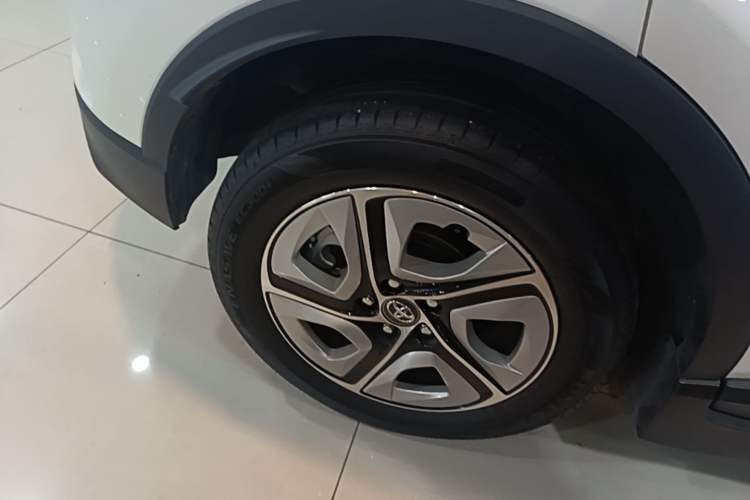 Used Toyota IZOA EV 2020 E·Smart Edition Right Rear Wheel Hub