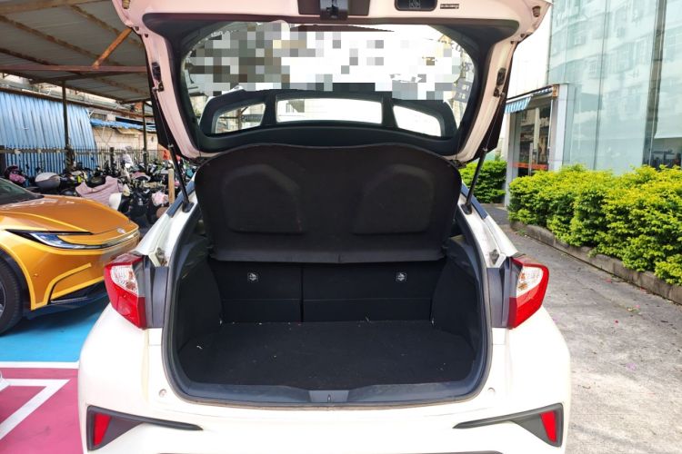 Used Toyota IZOA EV 2020 E·Smart Edition Trunk