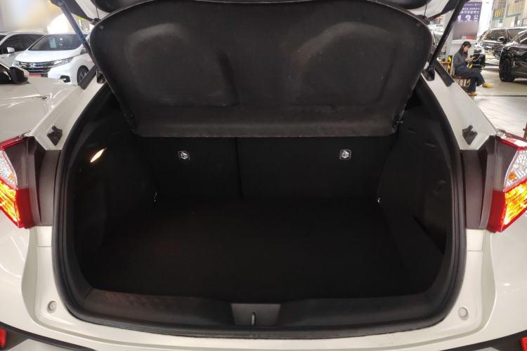 Used Toyota IZOA EV 2020 E·Smart Edition Trunk