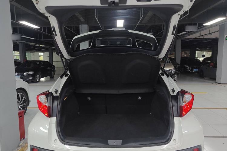 Used Toyota IZOA EV 2020 E·Smart Edition Trunk