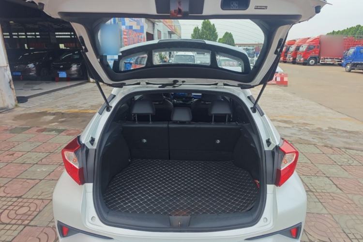 Used Toyota IZOA EV 2020 E·Elite Edition Trunk