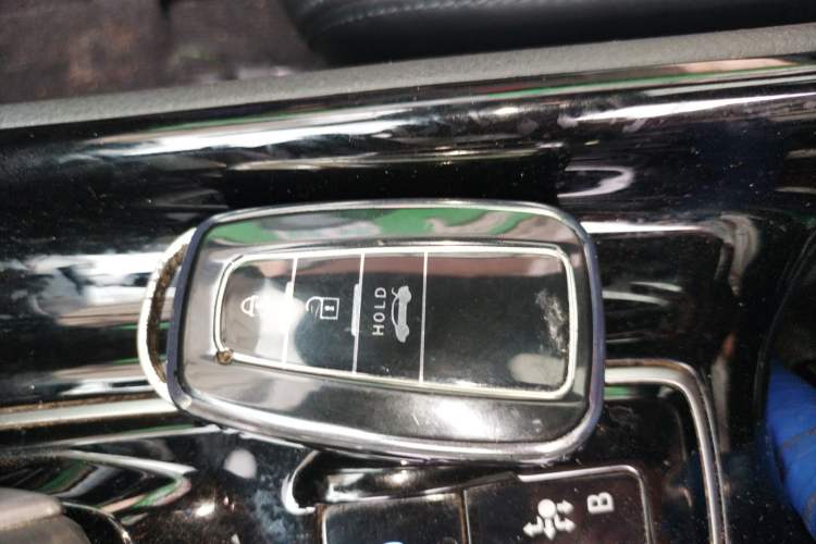 Used Toyota IZOA EV 2020 E·Smart Edition Vehicle Key