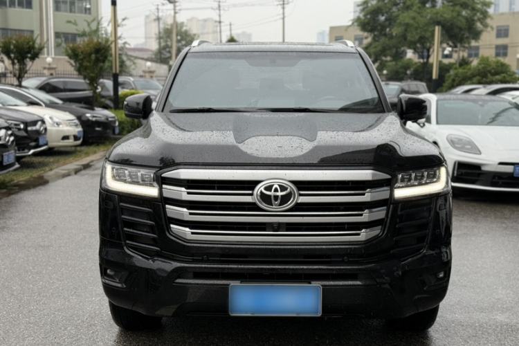 Used Toyota Land Cruiser  Exterior 1