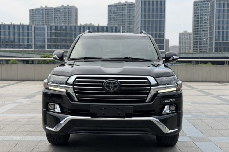 Used Toyota Land Cruiser  Exterior 1