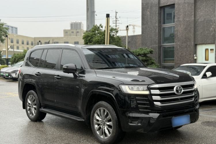 Used Toyota Land Cruiser  Exterior 2