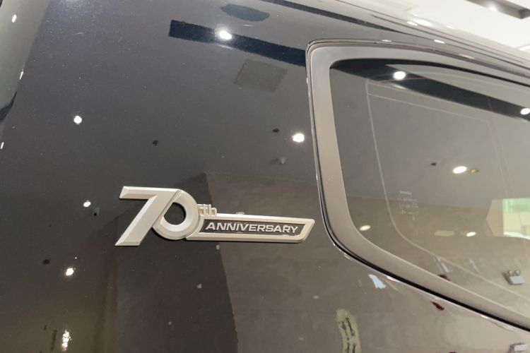 Used Toyota Land Cruiser  Exterior 8