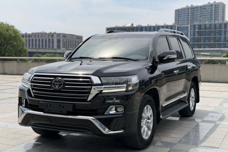 Used Toyota Land Cruiser  Guazi used car, China used car export, Used car for sale, Used  cars, Cheapest cars for sale