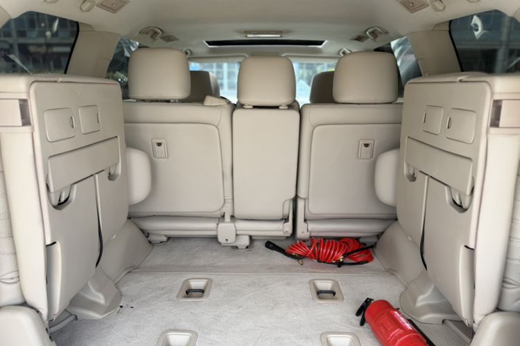 Used Toyota Land Cruiser  Interior 7