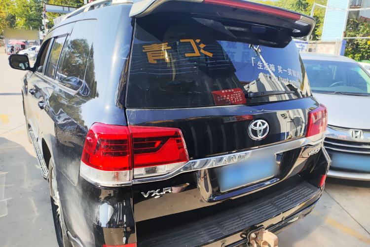 Used Toyota Land Cruiser 2016 4.0L Automatic 7-Seater U.S. Specification Rear