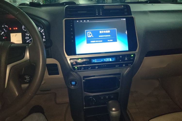 Used Toyota Land Cruiser  Audio And AC Panel