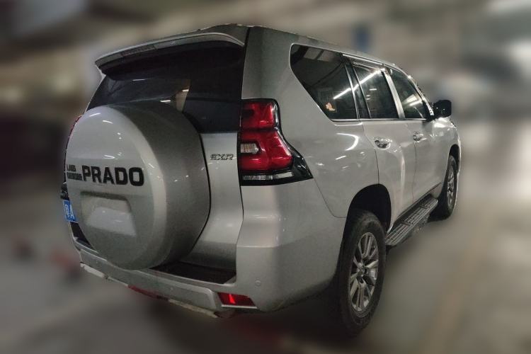 Used Toyota Land Cruiser  Exterior 5