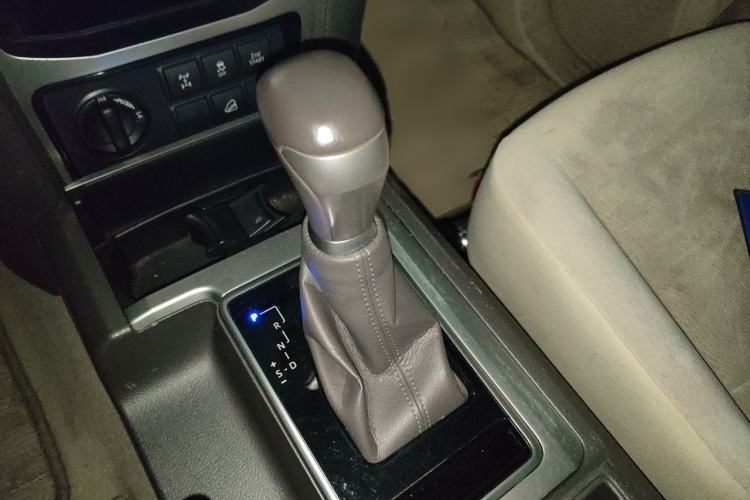 Used Toyota Land Cruiser  Gear Lever